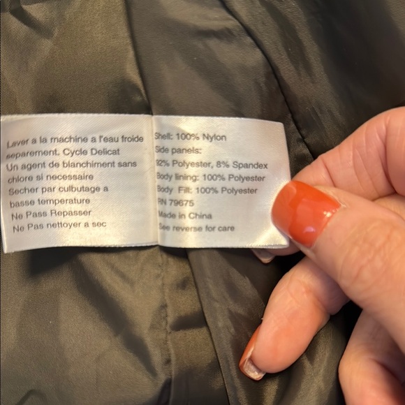 MICHAEL Michael Kors Olive Green Quilted Vest for Versatile Layering - Picture 10 of 11